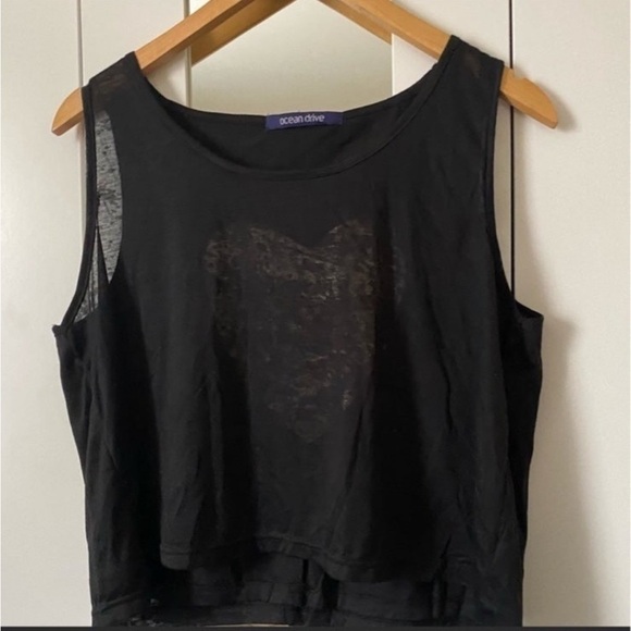 OCEAN Drive Black Tank Top Size S
Lightweight - Picture 4 of 8